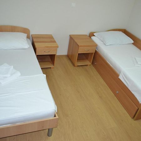 Apartments Domane Nenad Неум Экстерьер фото